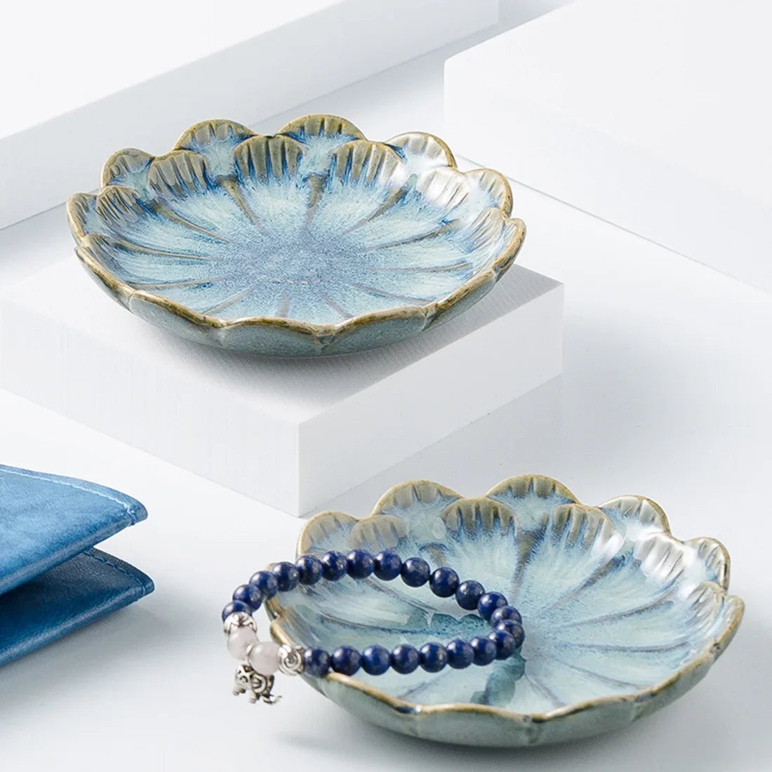 Ceramic Lotus Décor Plate